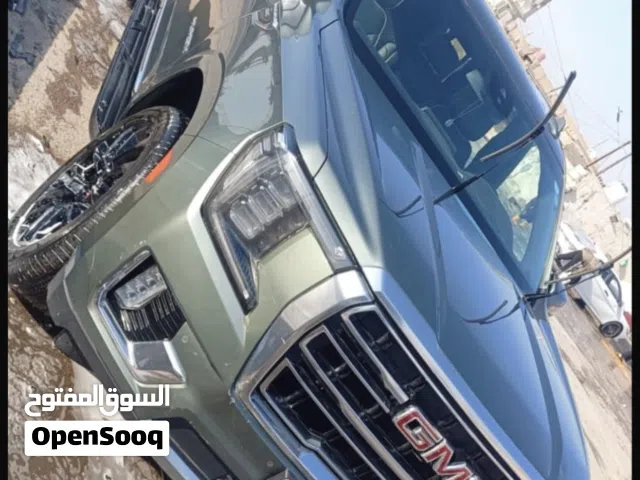 Used GMC Yukon in Basra