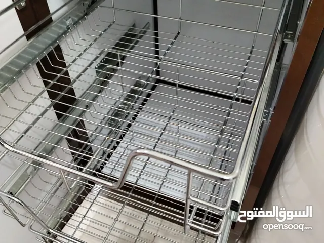 مطبخ 9 متر شبه جديد استخدام 9 أشهر فقط استخدام بسيط جدا حالة نظيفة جدا