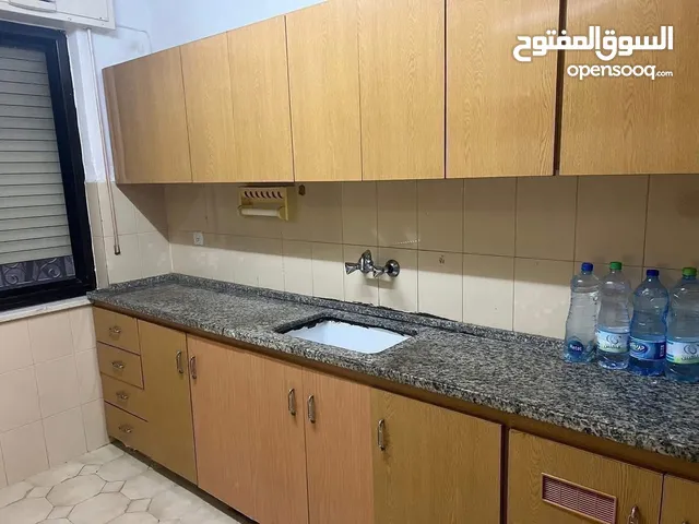 140 m2 3 Bedrooms Apartments for Rent in Ramallah and Al-Bireh Al Manara