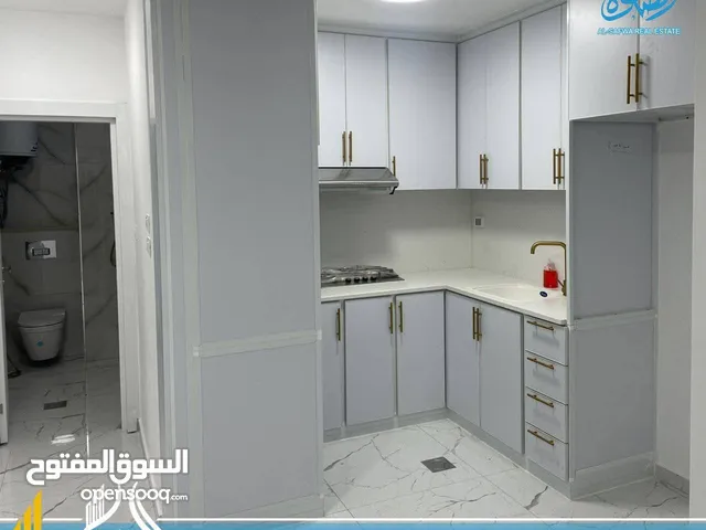 90 m2 2 Bedrooms Apartments for Rent in Ramallah and Al-Bireh Ein Musbah
