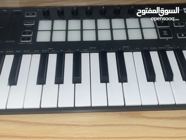 Novation Launchkey Mini mk3 25-key Keyboard Controller للبيع: نوفايشن لونشكي ميني 25 مفتاح - ميدي