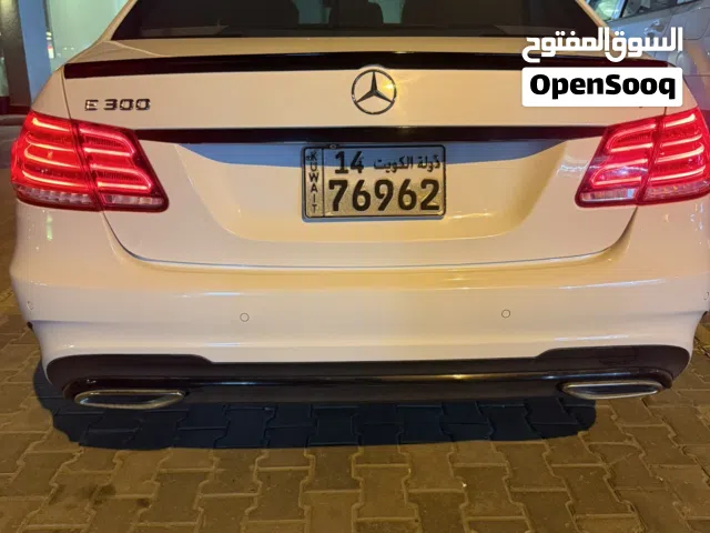 2016 مرسيدس بنز الفئة-E E 300