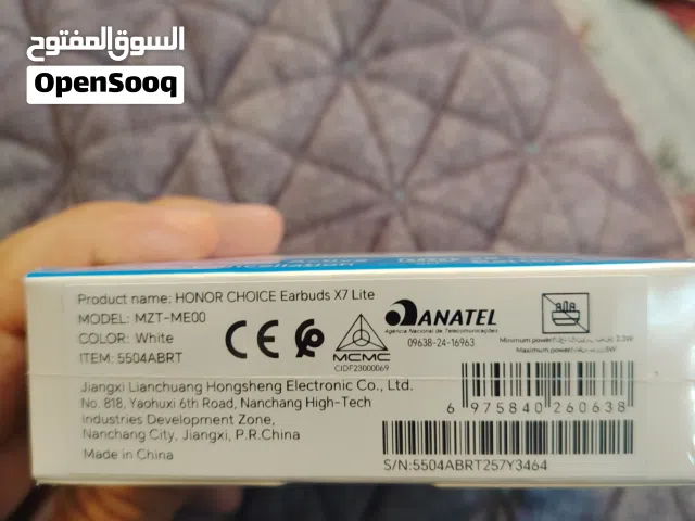 السلام عليكم متوفر سماعات هونر تجي هدية مع إكس 9دي مال الحجز المسبق يعني اصلي سعرهة 30 مكاني جميلة