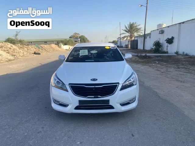 2011 كيا كادينزا Limited