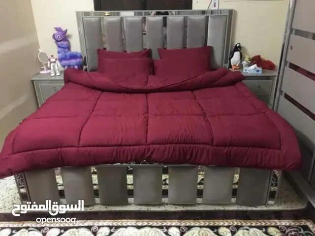 غرفه نوم كبيره كامله مستعمل شبه جديد