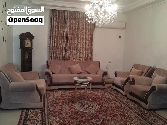 صالون جلوس مستعمل استعمال بسيط ربي يبارك