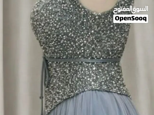 ملابس بلوشي