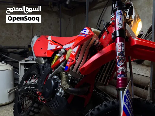 2017 اخرى اخرى