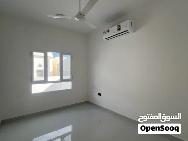Unfurnished Monthly in Muscat Al-Hail