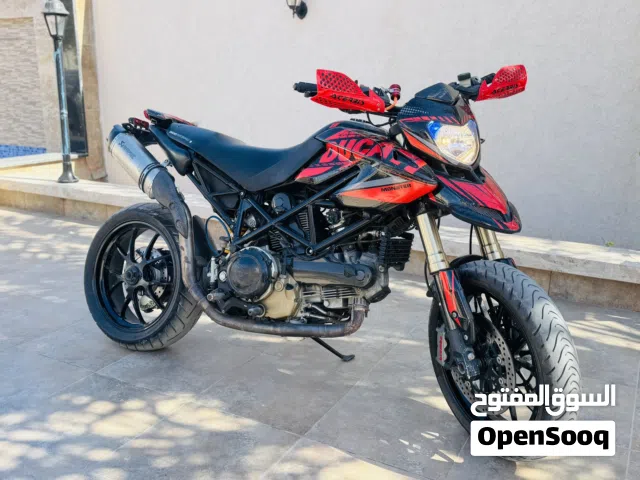 2012 دوكاتي Hypermotard 939