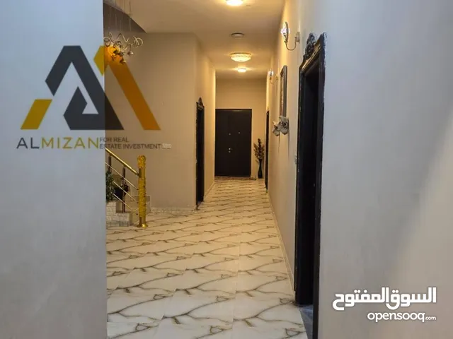 300m2 More than 6 bedrooms Townhouse for Rent in Basra Khadra'a