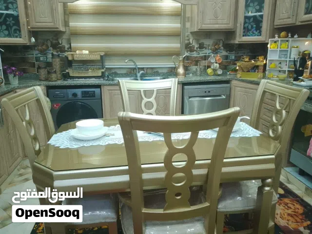 طاولة السفرة خشب بحاله الجديد الرقم التواصل بالوصف