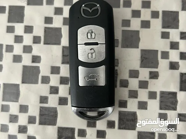 للبيع مفتاح ريموت مازدا 3 موديل 2016 اصلي