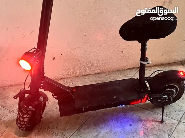 سكوتر كهربائي للبيع ب 90 دينار