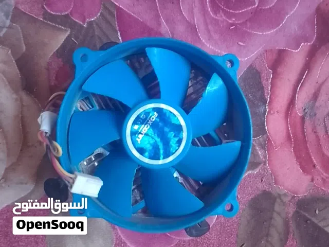 مروحة كمبيوتر قديمه بحالة جيده