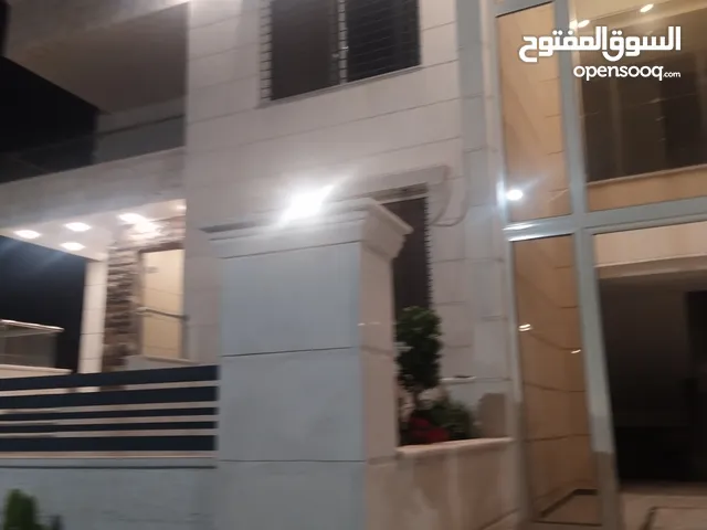 230 m2 3 Bedrooms Apartments for Sale in Irbid Al Rahebat Al Wardiah