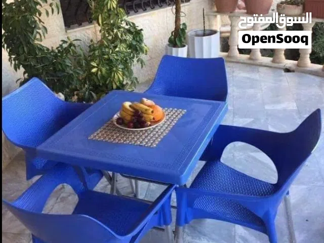 متوفر كراسي وامياز طاولات الاستقبال بلاستيك نوعية فاخرة صناعه أردني تتوفر لدينا خدمة توصيل