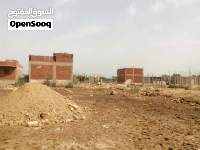 قطعة أرض للبيع في الخلة بعد كوبري سوق الاحد ع اليمين