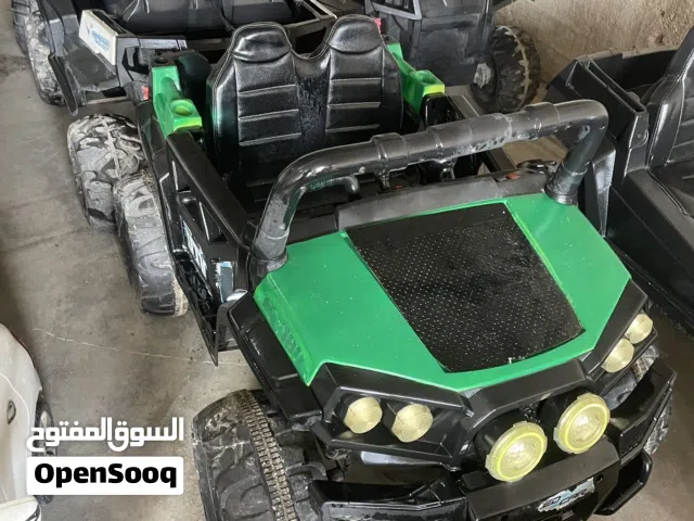 سيارات أطفال