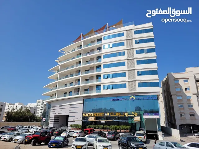 GREAT OFFER! 2 BR Middle Apartments in Khuwair with Rooftop Pool & Gym Membership
