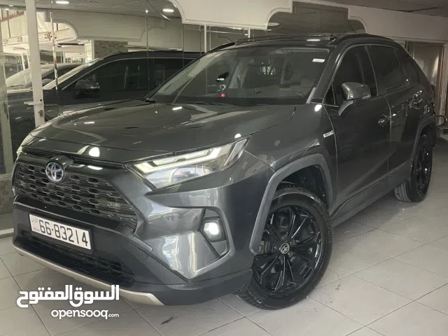 تويوتا راف فور 2022 فل بانوراما (( قابل للبدل )) جمرك جديد - متوفر بعدة الوان