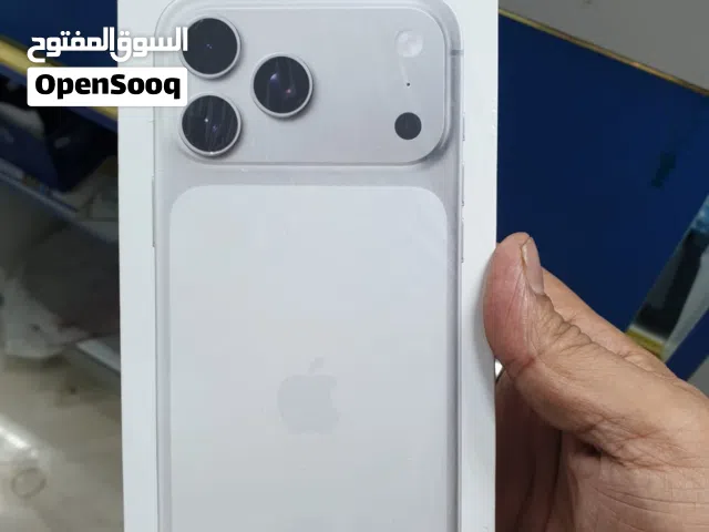 iphone 17 pro max 256gb new. not open box..