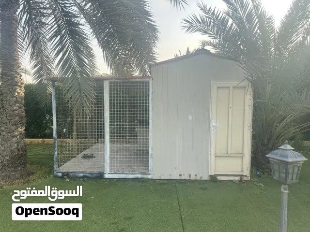 البيع على البيت عزكم الله الجلاب. انظيف يبله صبغ و تنظيف. و تعديل بسيط. يوجد مكيف وحده  طن  تفصال