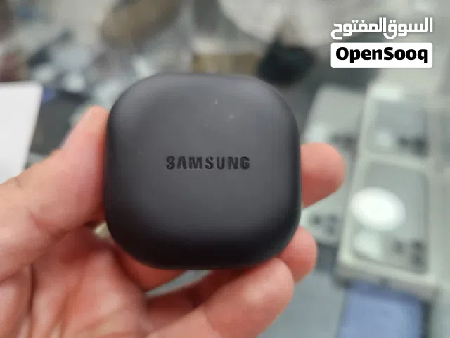 Samsung buds 2 pro مستعمل بحالة ممتازة جدا بسعر مميز