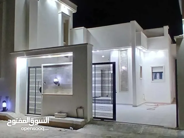150 m2 4 Bedrooms Townhouse for Sale in Tripoli Khallet Alforjan
