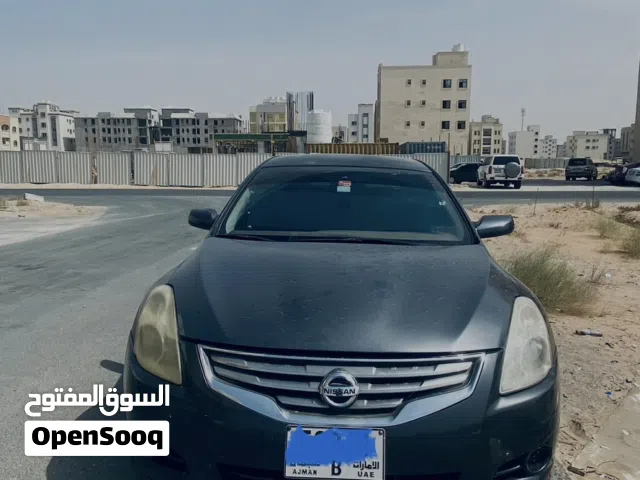 Used Nissan Altima in Ajman