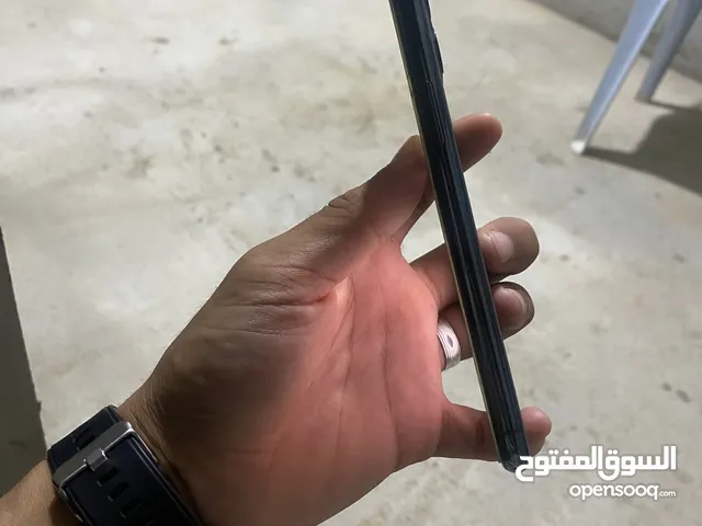 ايفون 11برو مزيان
