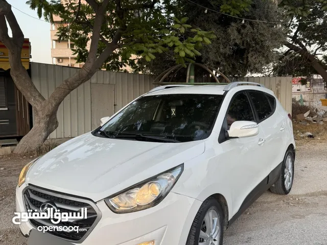 فقط 59 الف كاش هيونداي توسان بالورقة فل الفل دون فتحة يد اولى ترخيص تامين شامل عداد واطي شغل قنية