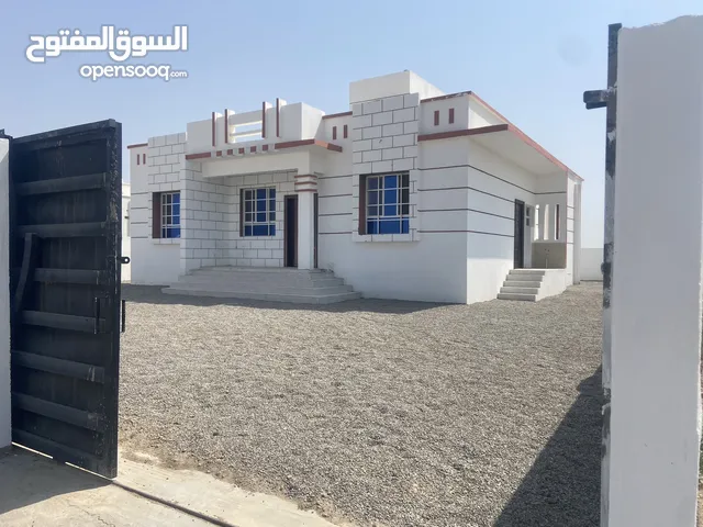 178 m2 3 Bedrooms Townhouse for Sale in Al Batinah Rustaq