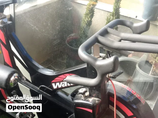 عده رياضه جهاز بنش وبار مع أوزان 100 كيلو و4 دامبلز بسكليت رياصه