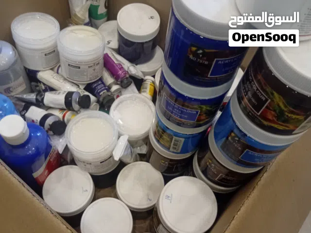 أدوات رسامين وسناندات رسم