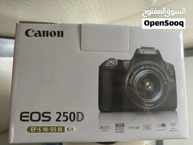 كاميرا كانون Canon 250D مع عدستين (50mm + 18-55mm) بحالة الجديدة