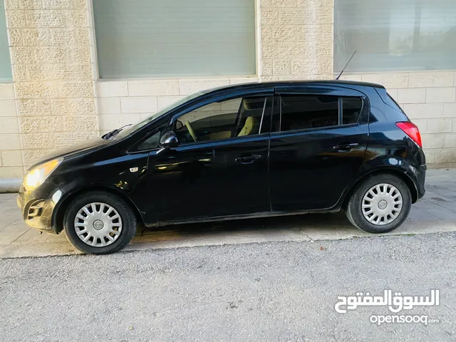 Opel Corsa 2014 in Ramallah and Al-Bireh
