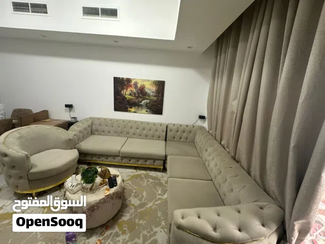 نشتري اثاث مستعمل في كامل غرفة النوم صوفه الكترونيك في مستعمل موكيفا