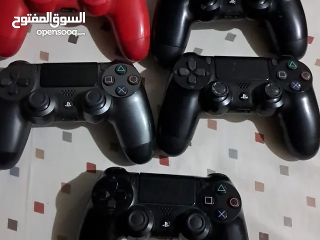 يداتps4 بحاله ممتازه