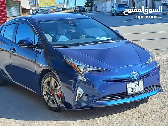 Used Toyota Prius in Amman