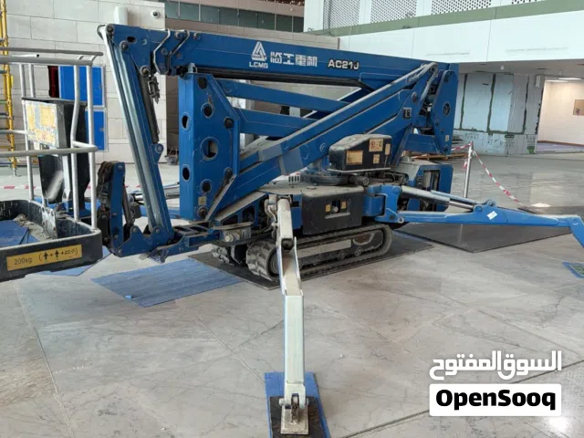 All type of lifting machines oprators available  Scissorlift , Mainlift , Spiderlift