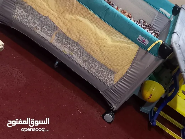 اثاث مختلف للبيع