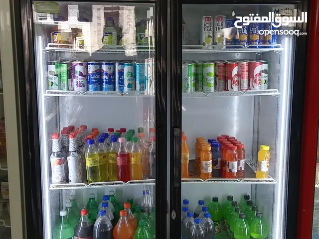 للبيع ثلاجات للمحلات