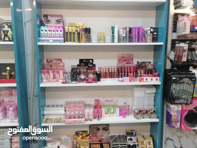 رفوف مستعمله