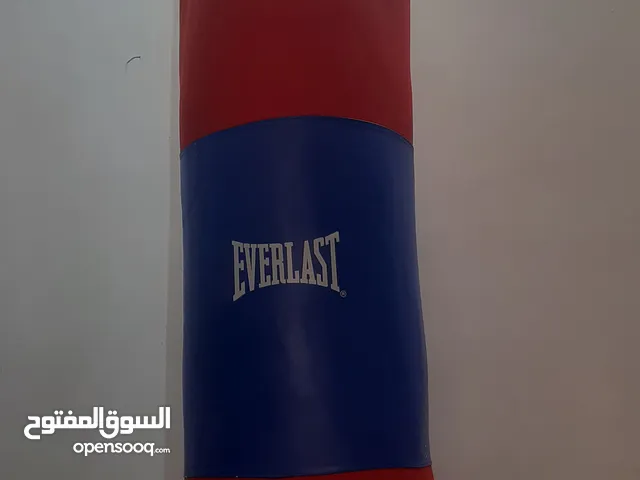العرض لفترة محدودة!! كيس ملاكمة قماش EVERLAST +اثنين رباط لحماية الأيدي عند الملاكمة +تعليقة كاملة