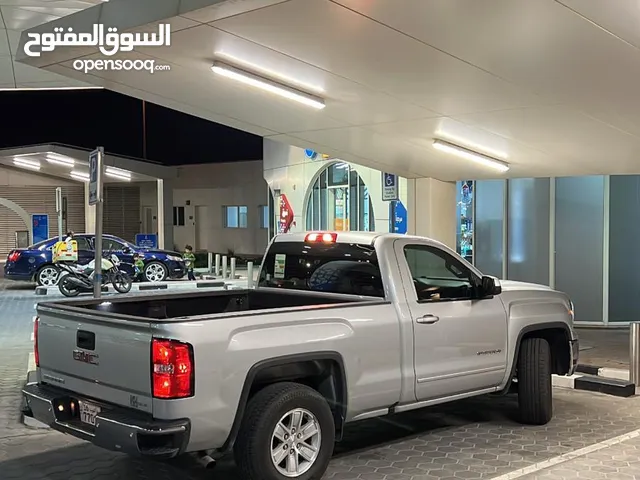 GMC Sierra 2018 in Al Ahmadi