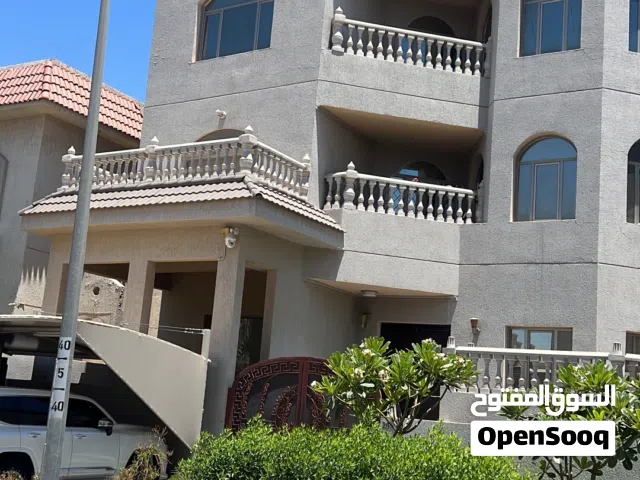 150 m2 4 Bedrooms Apartments for Rent in Hawally Salam