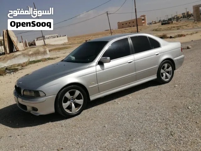 1999 BMW 5 Series 520