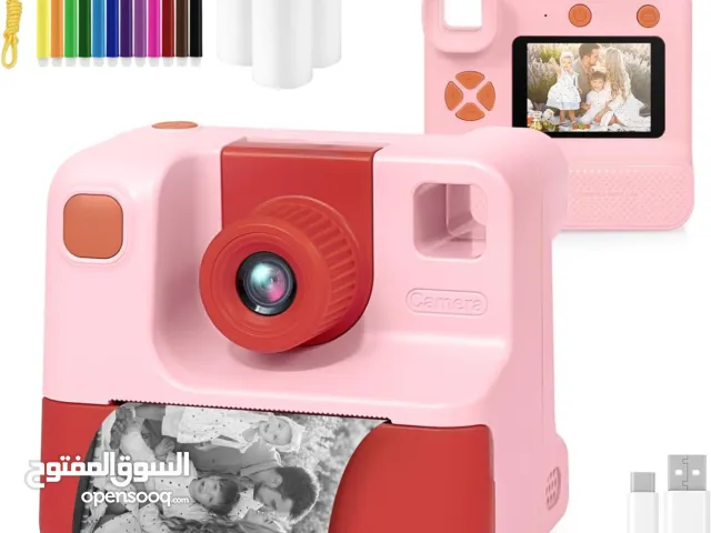 كاميرا فورية تطبع الصور مباشرة بعد التصوير