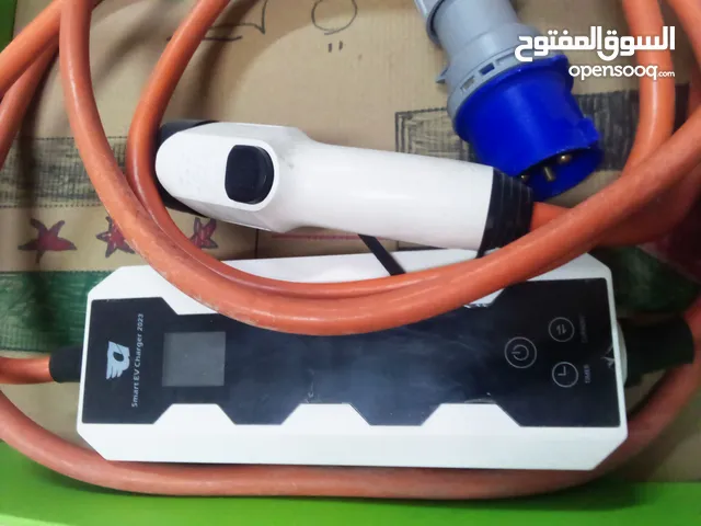 شاحن نوع الفا مع صندوق شحن